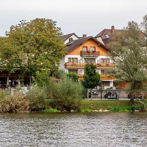 Landgasthof Moser&restaurant Bootshaus Windorf (Passau)